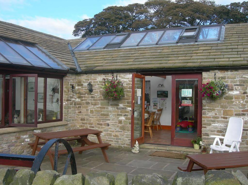 Common Barn Farm B & B Macclesfield Exteriör bild